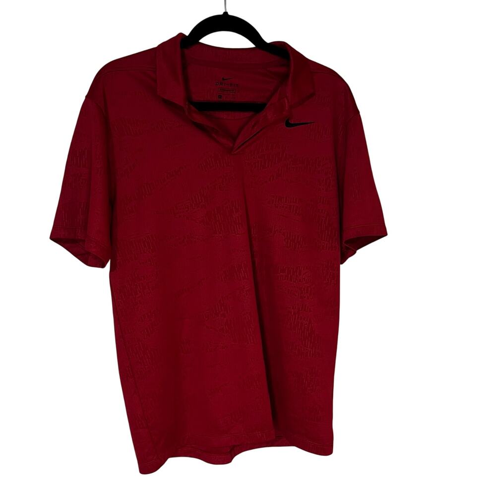Nike men’s red dri fit polo size medium in good preowned condition